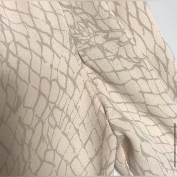 Aritzia Babaton Bennett Dress in Bone Comet XXS - Picture 4 of 4